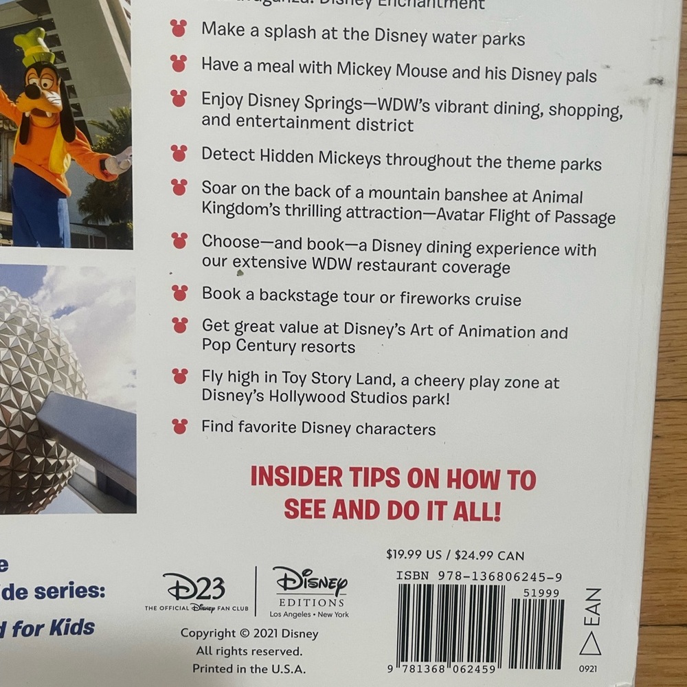Birnbaum’s Disney World Guidebook 2022 - Picture 3 of 6